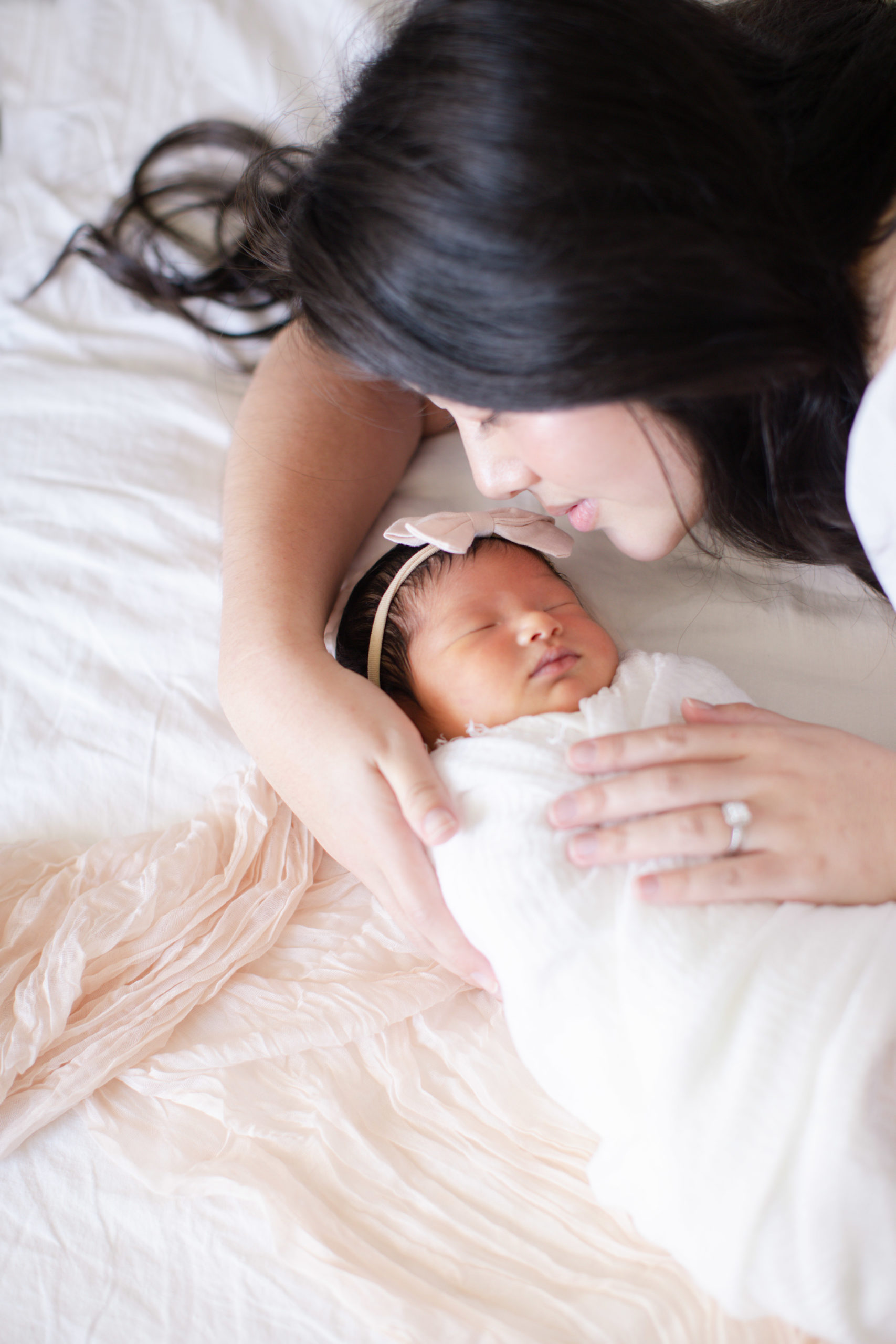 Natural Light In Home Lifestyle Newborn Photographer Photography