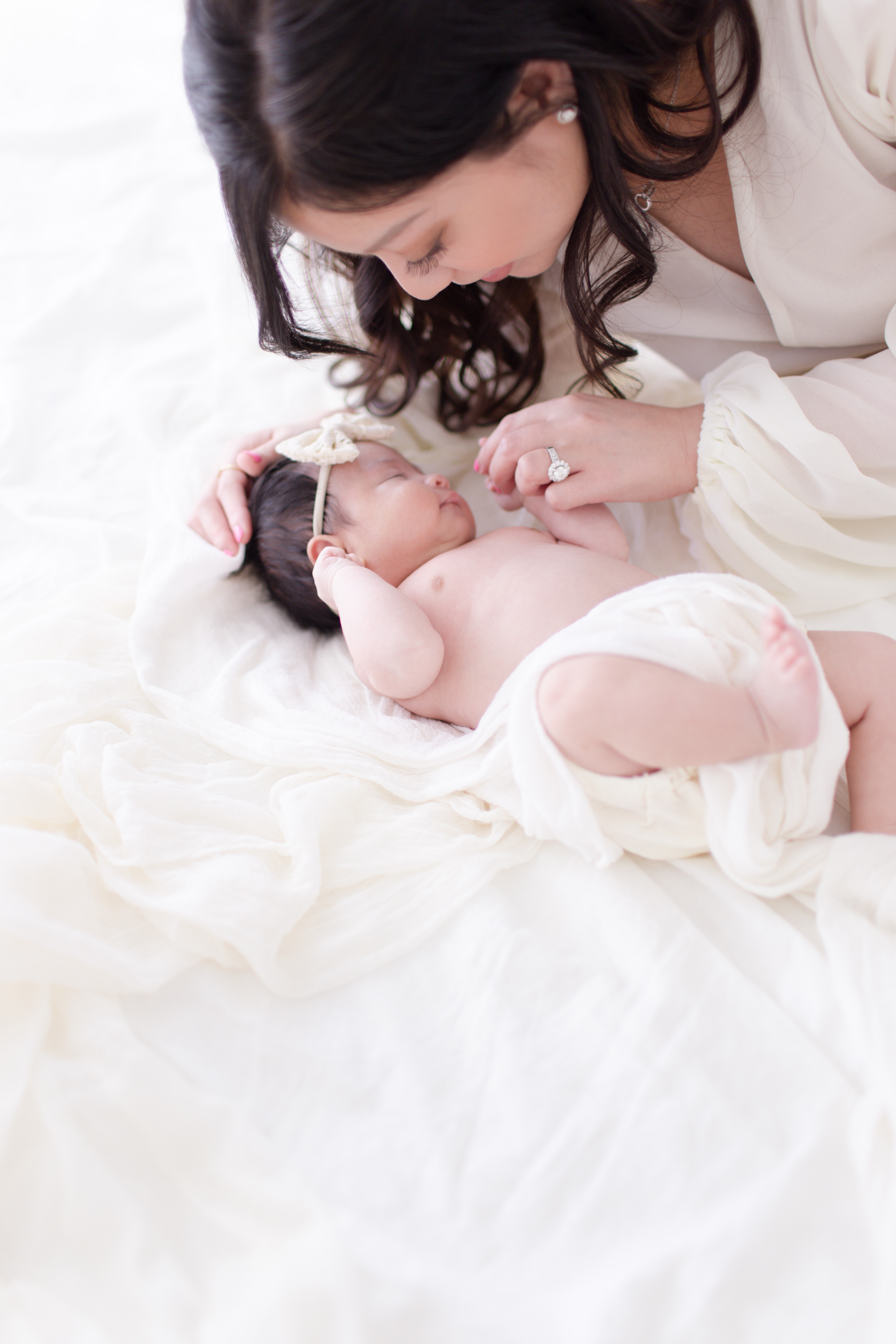 Fine Art Natural Light Pregnancy Maternity Newborn Photography