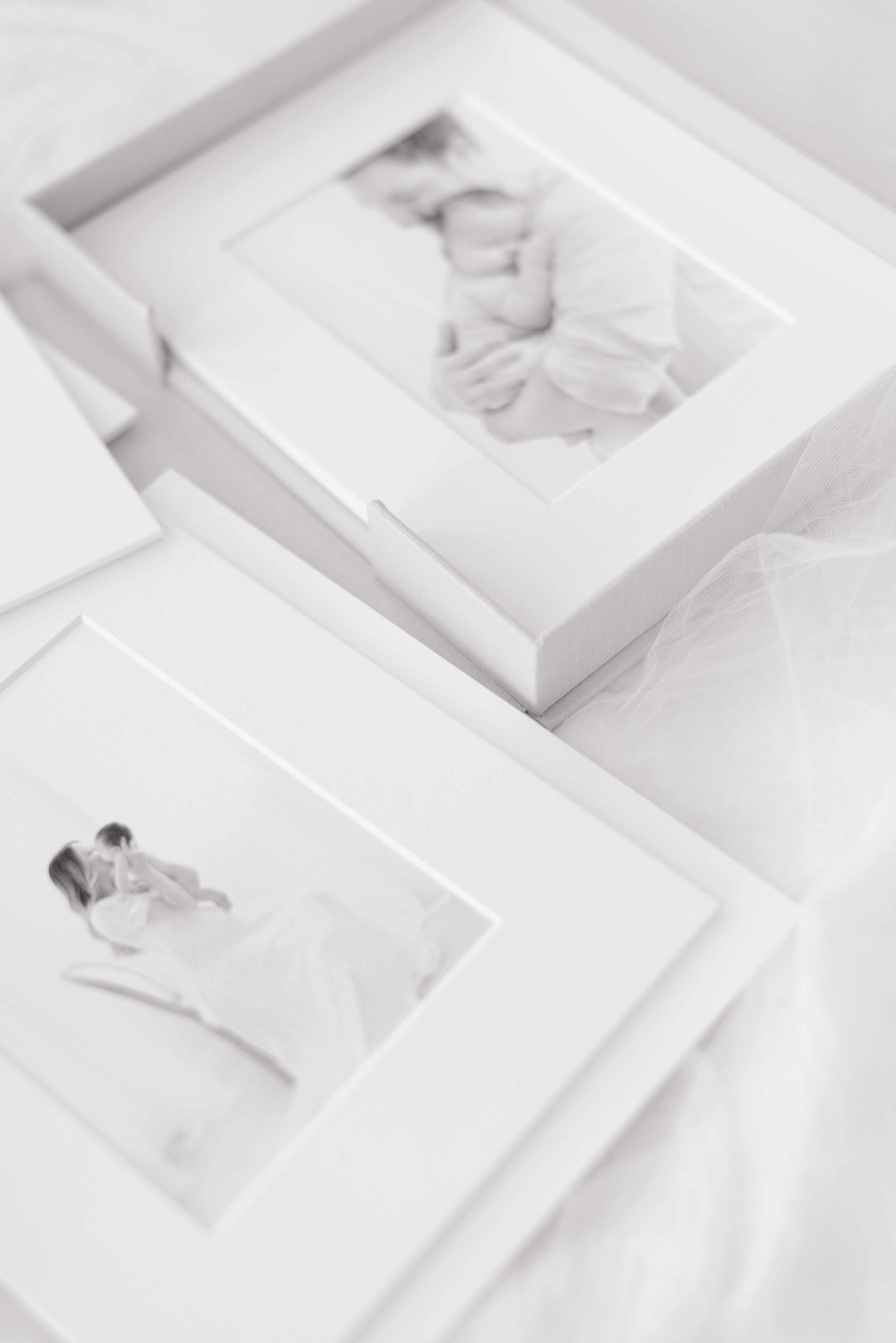 Orange County Fine Art Maternity Photographer | Tiffany Chi Photography
